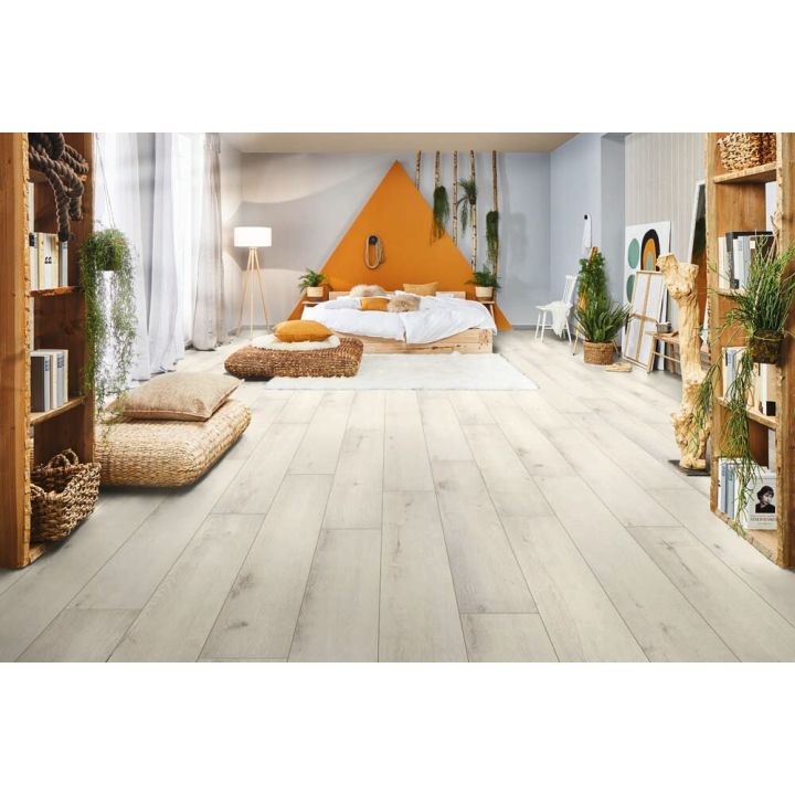 Niiskuskindel parkett Logoclic Element Flex Tamm Almeria 7 mm KL34