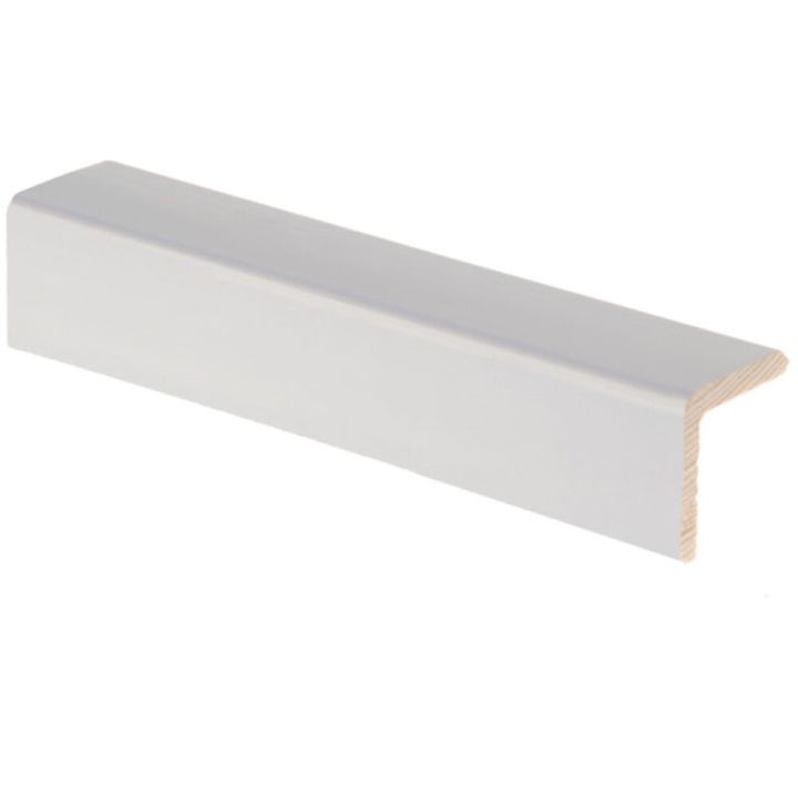 Nurgaliist Maler 32 x 32/26 x 2700 mm mänd valge