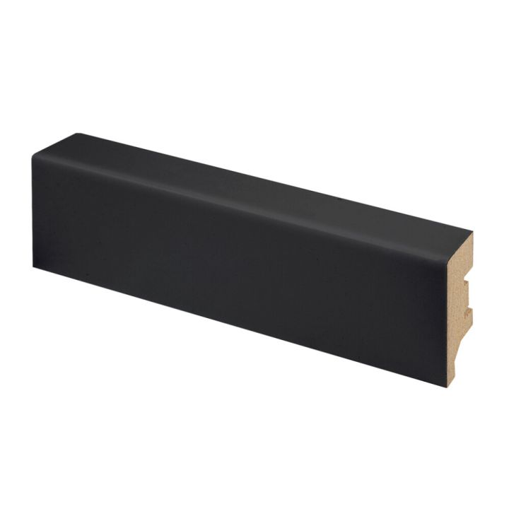 Põrandaliist Maler Aava R2 melamiin must 15 x 42 x 2750 mm