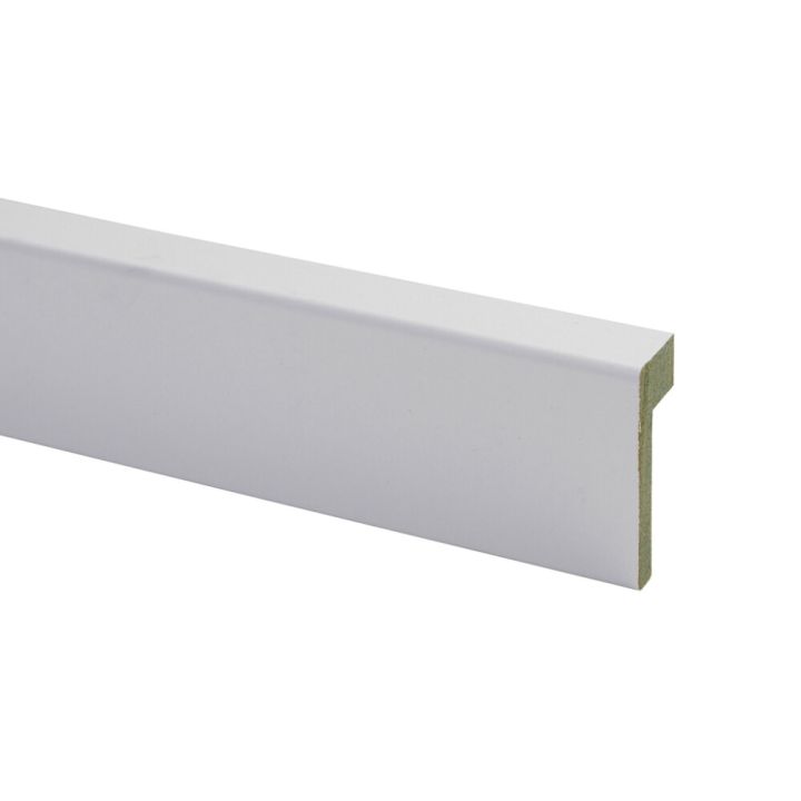 Välisnurgaliist MDF niiskuskindel valge 16 x 42/10 x 2800 mm