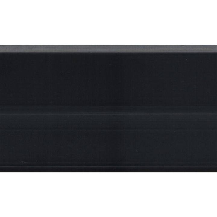 Nurgaliist painduv PVC must 18,5 x 18,5 x 5000 mm