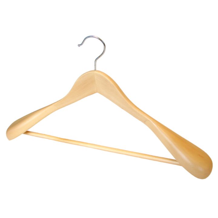 Riidepuu ülikonnale