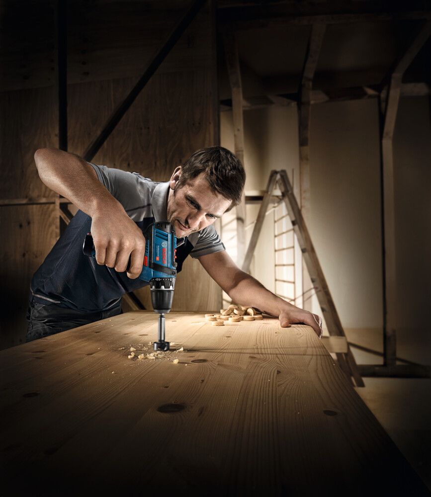 Akukruvikeeraja Bosch GSR, 12 V + 2 x 2 Ah