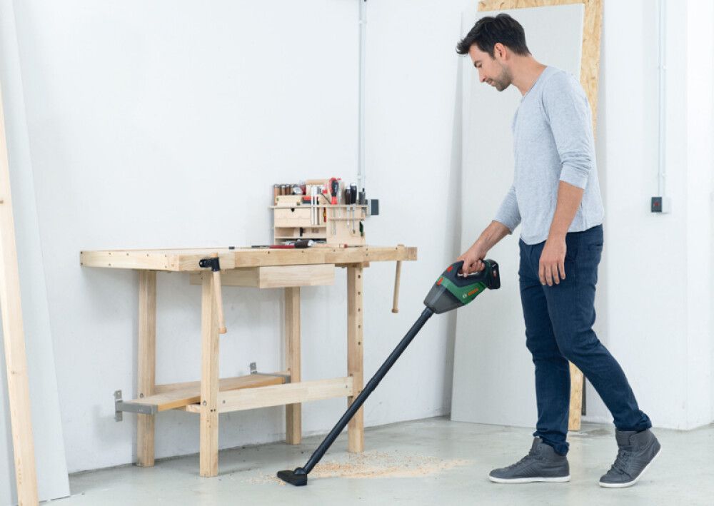 Akukäsitolmuimeja Bosch UniversalVac 18