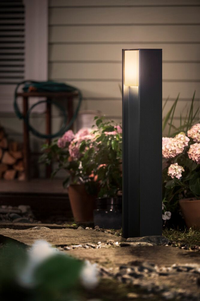 LED-postvalgusti Philips Hue Turaco