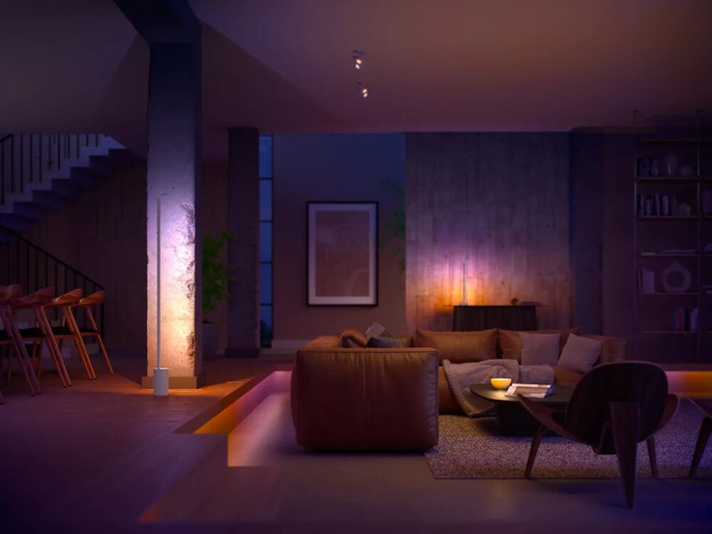 Põrandavalgusti Philips Hue Signe gradient valge