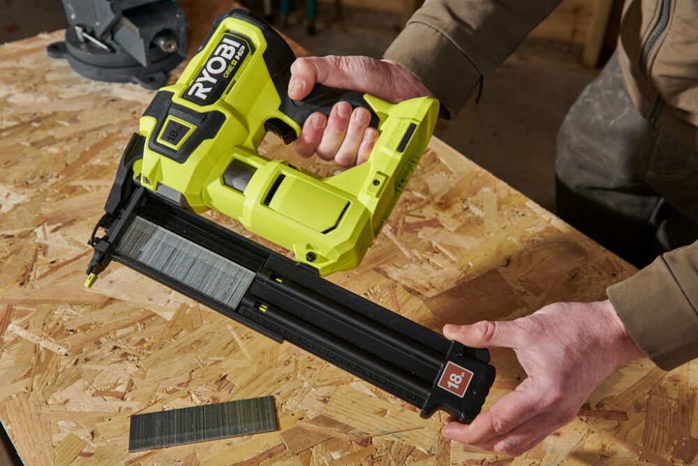 Akunaelapüstol Ryobi ONE+ HP R18GN18X-0 18 V