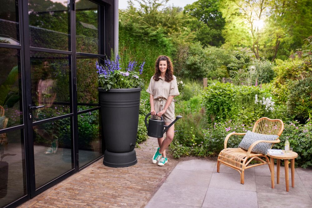 Vihmaveetünn Elho Green Basic alusega 200 l