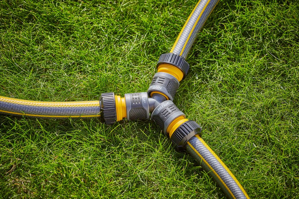 Y kolmikliitmik Neptun