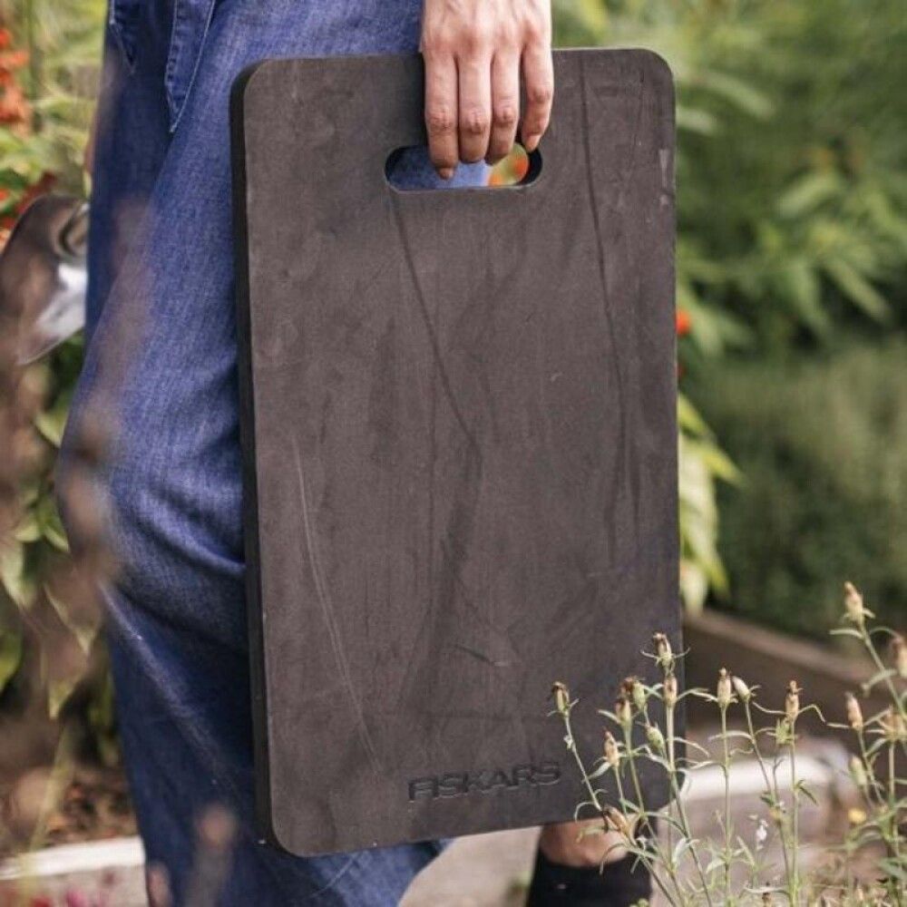 Põlvekaitse Fiskars Solid 45,7 x 27,9 x 1,9 cm