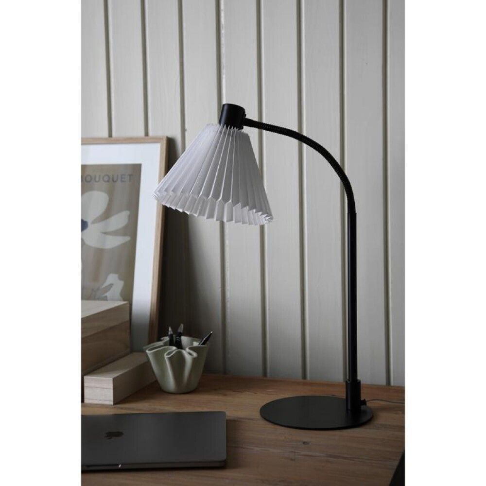 Lauavalgusti Markslöjd Mira must/valge