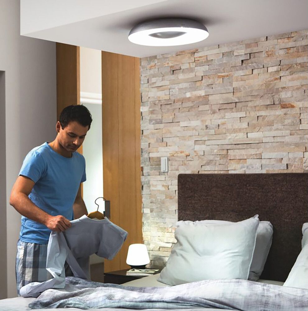 LED-laevalgusti Philips Hue Still