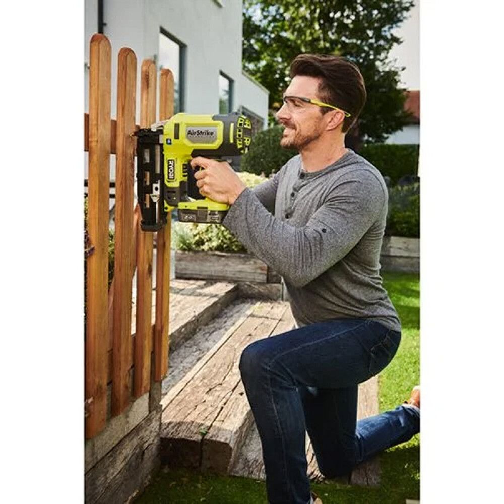 Naelapüstol Ryobi ONE+ R18GN18-120S