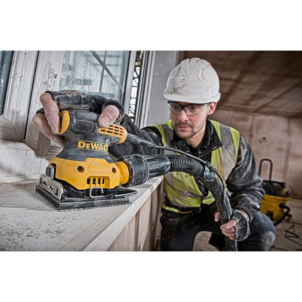 Taldlihvija DeWalt DWE6411, 230 W