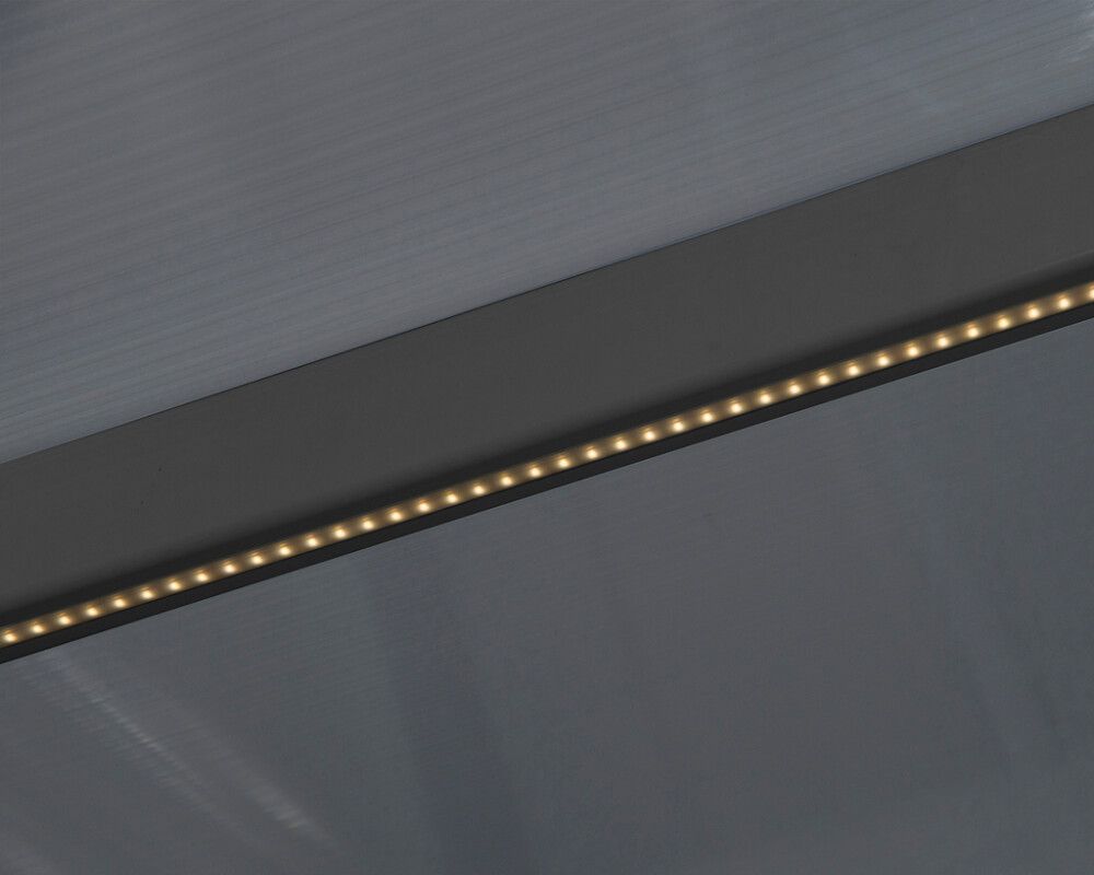 LED-valgusriba Palram-Canopia aiakuurile