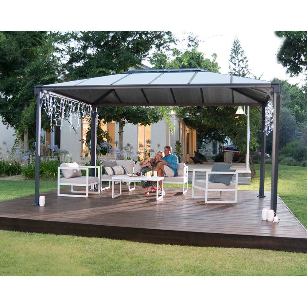 Aiapaviljon Martinique 4300