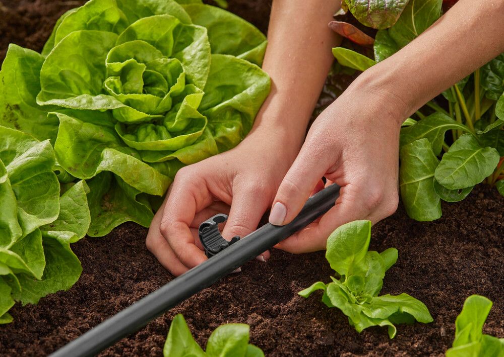 Voolikuhoidja Gardena 1/2" tilkkastmise torustikule 10 tk/pk