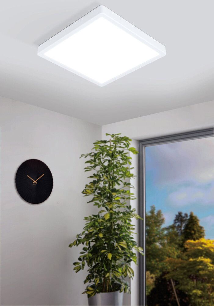 LED-laevalgusti Eglo Connect Fueva-Z 28,5 x 28,5 cm valge