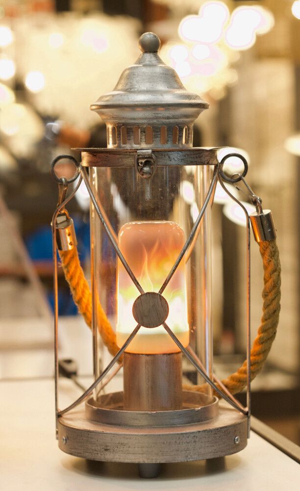 LED-lamp Põlev leek