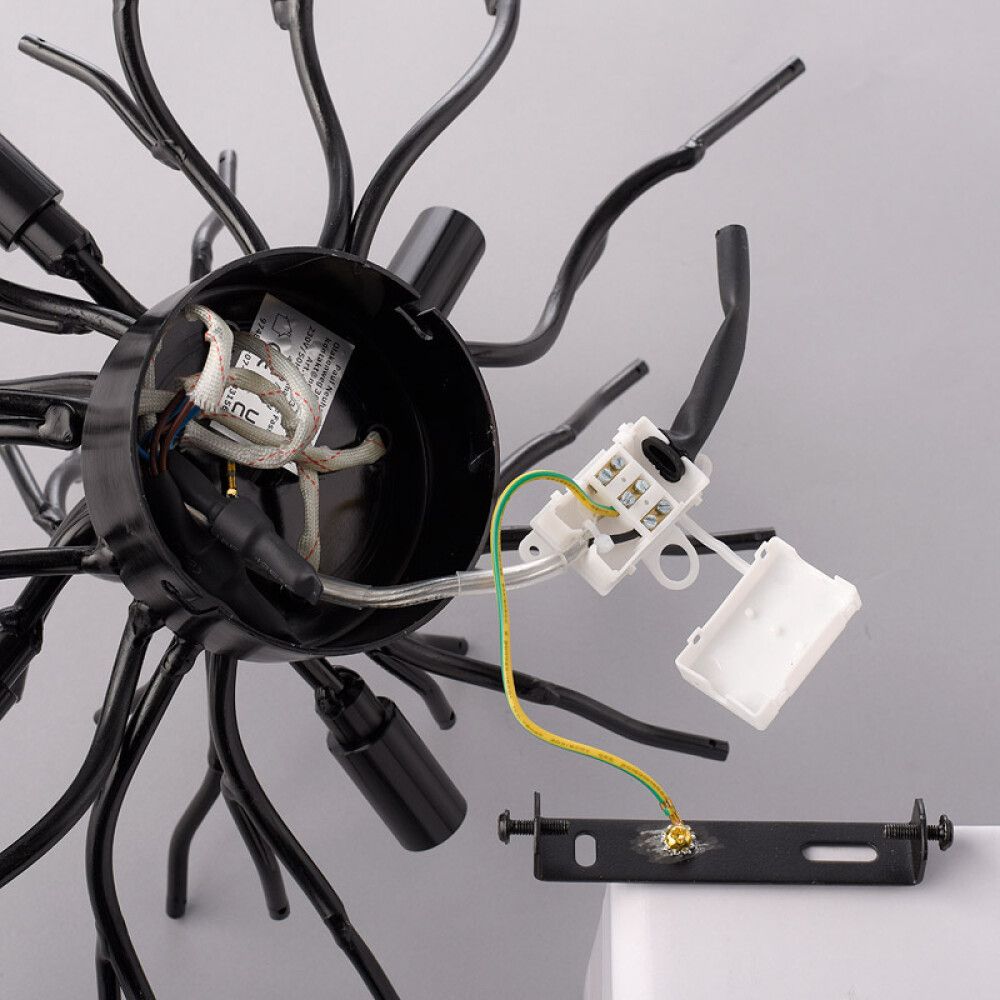 Laevalgusti Paul Neuhausi Icicle Ø 60 cm must