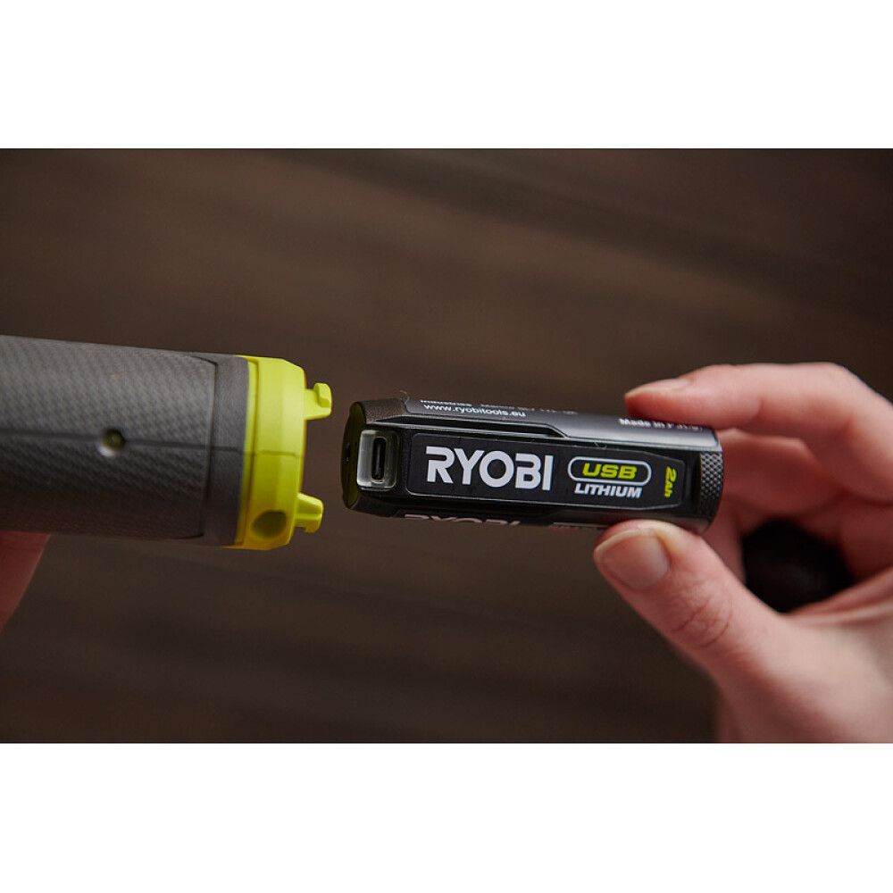 Mutrikeeraja Ryobi USB Lithium RR14W4-0