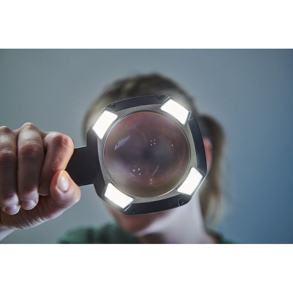 Luupvalgusti Ryobi USB Lithium RML4-0