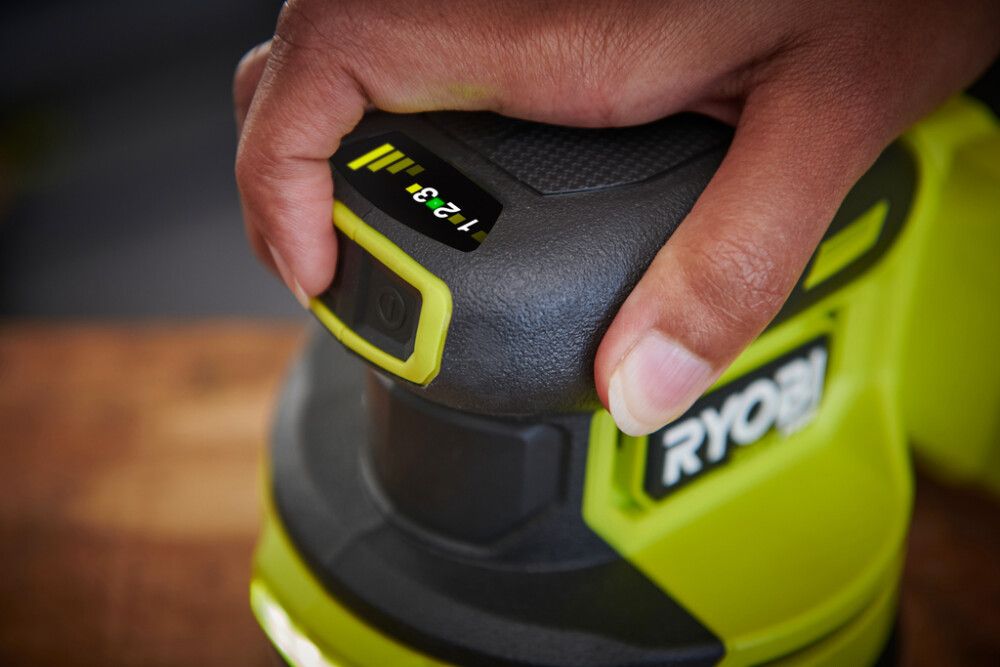 Akuekstsentriklihvija Ryobi ONE+ HP RROS18C-0