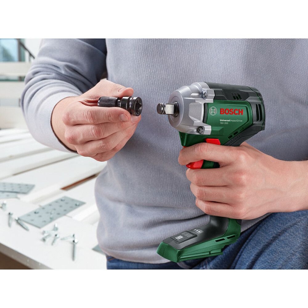 Akulöökmutrikeeraja Bosch UniversalImpactDrive 18V-350