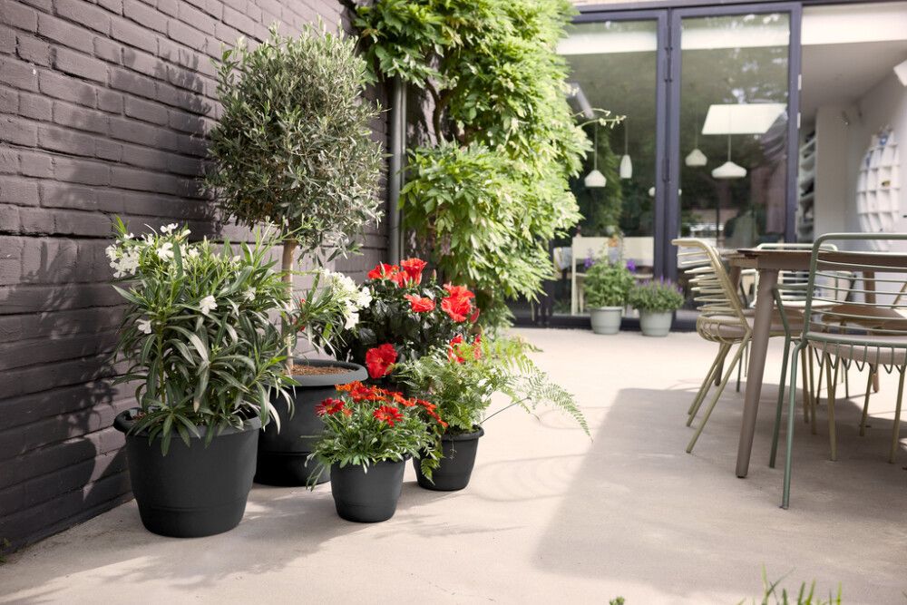 Õuepott Elho Amiga Ø 35 cm, antratsiit