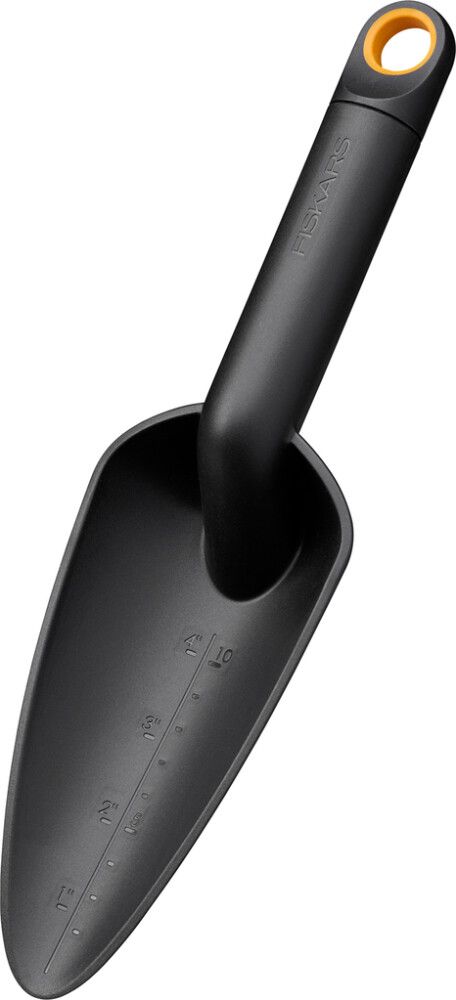 ISTUTUSKÜHVEL FISKARS SOLID