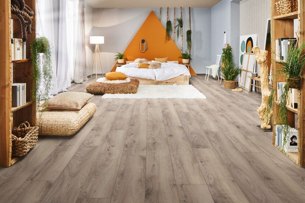 Näidis niiskuskindlale parketile Element Flex tamm Callida