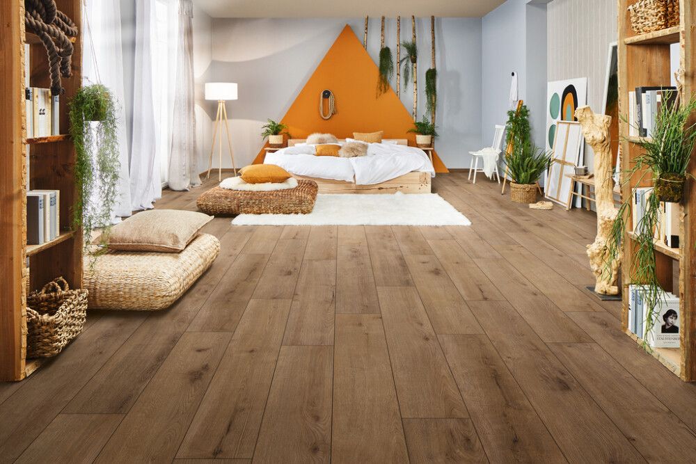 Näidis niiskuskindlale parketile Element Flex tamm Santia