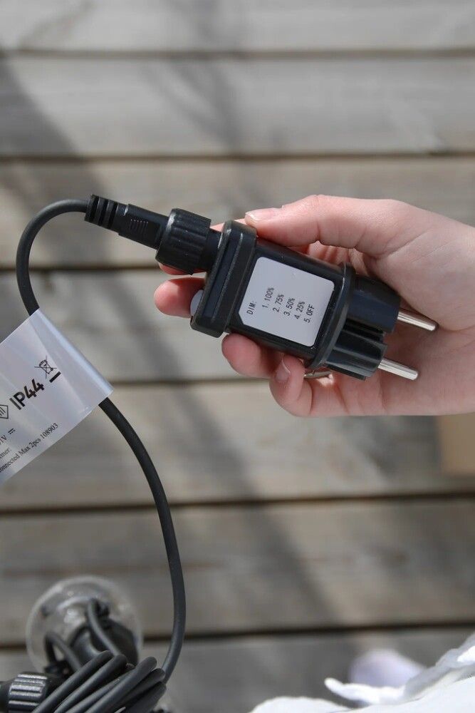 LED-valgussari Markslöjd Link stardikomplekt