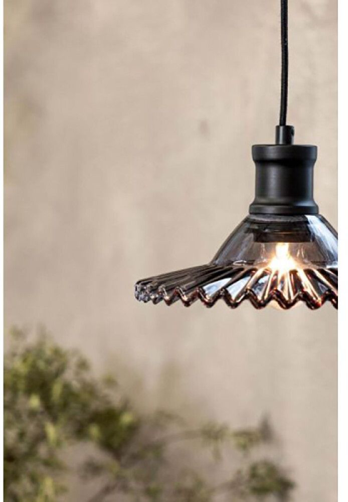 Rippvalgusti Markslöjd Novia must