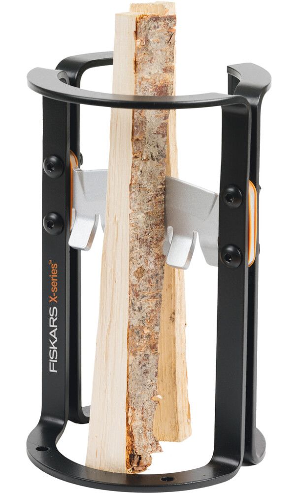 Puulõhkuja Fiskars X-seria S õue