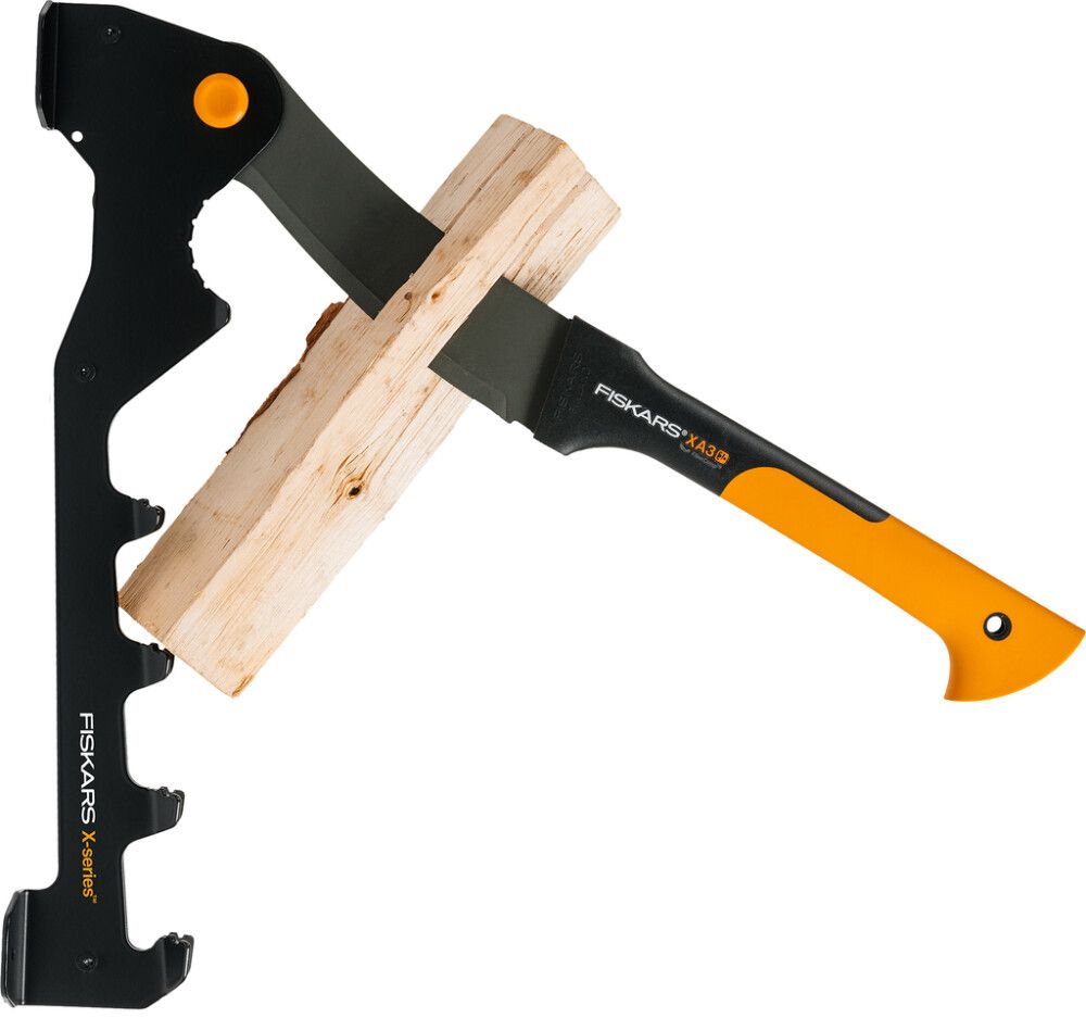 Küttepuude lõhkumiseks X-seeria seinamudel