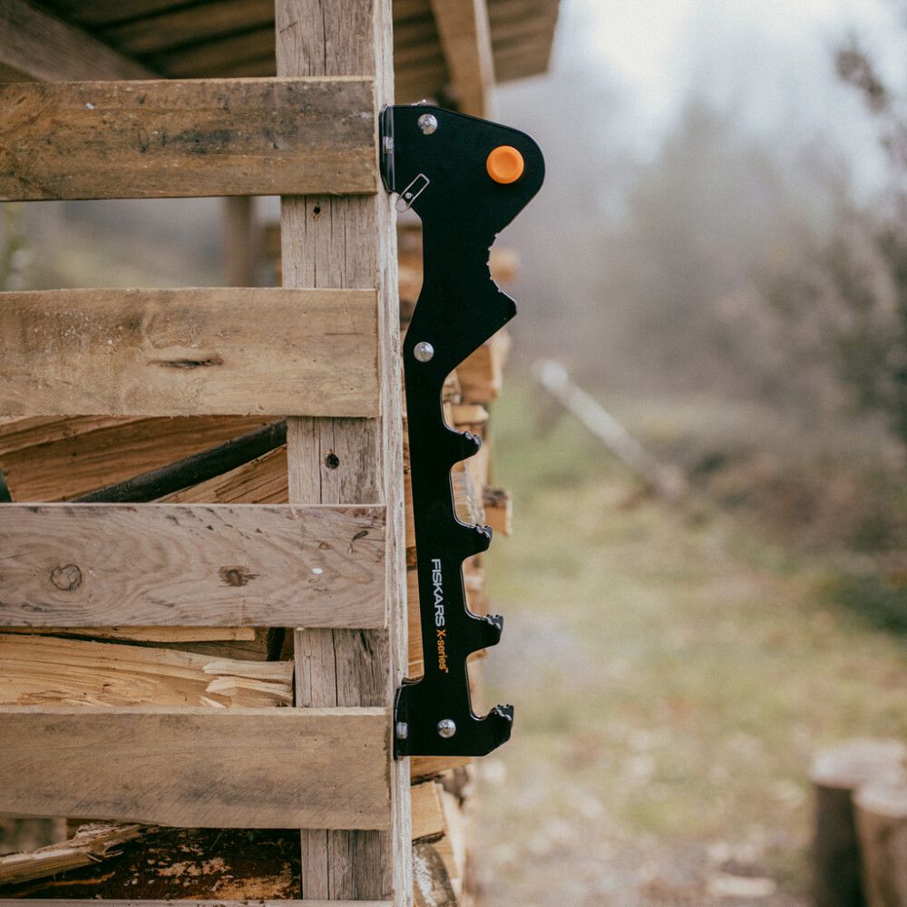 X-series tulehakatise valmistaja seinale