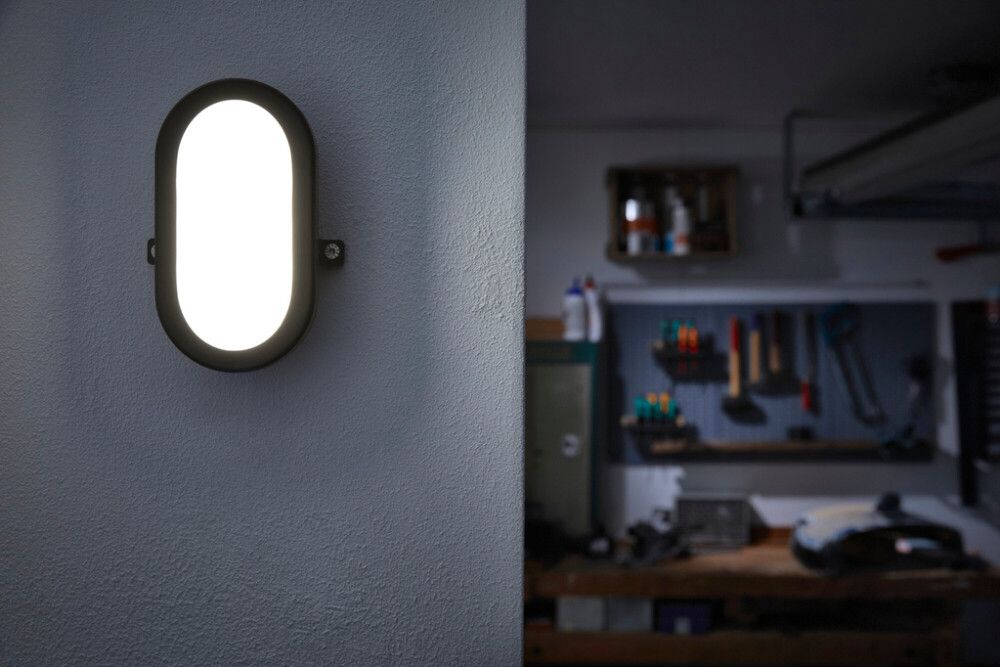 LED-üldvalgusti Osram Bulkhead 14,3 x 21,6 cm IP54 Must