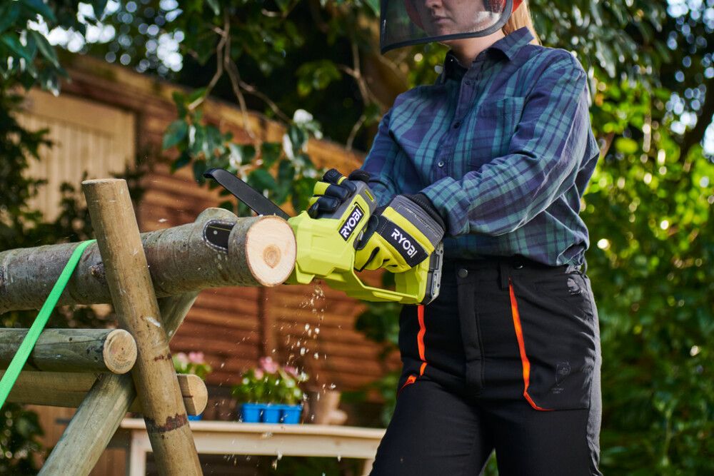 Saekett RAC282 oksasaele