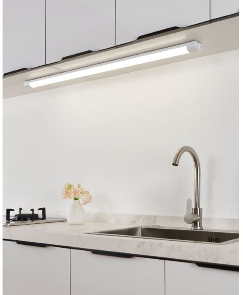 LED-üldvalgusti Stracca XL 24 W 97 cm