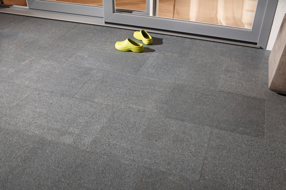 Graniitplaat G 654 antratsiit 60 x 40 x 3 cm