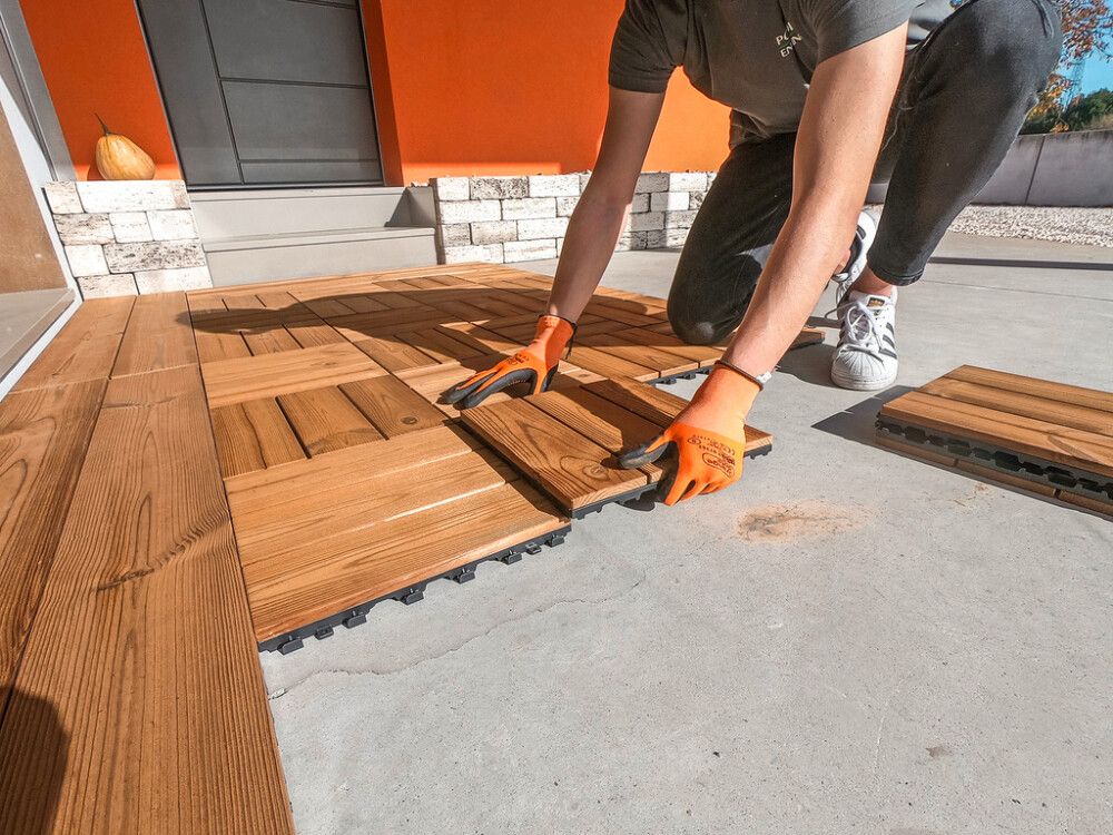 Klick plaat 30 x 30 cm, pruun