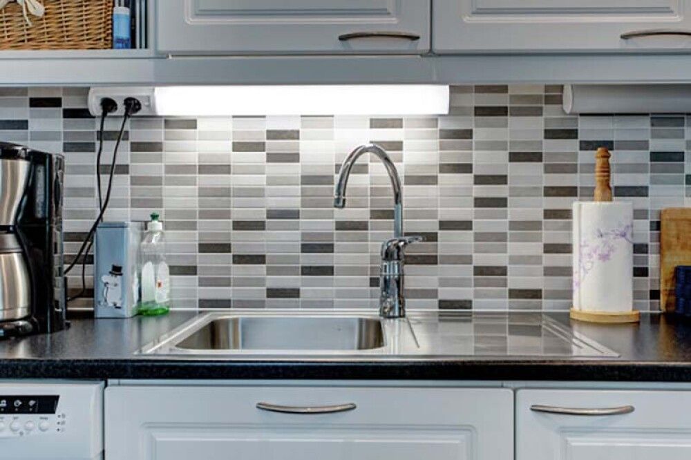 LED-üldvalgusti Airam Handy 450 IP21 5W 830/840 DSO WH