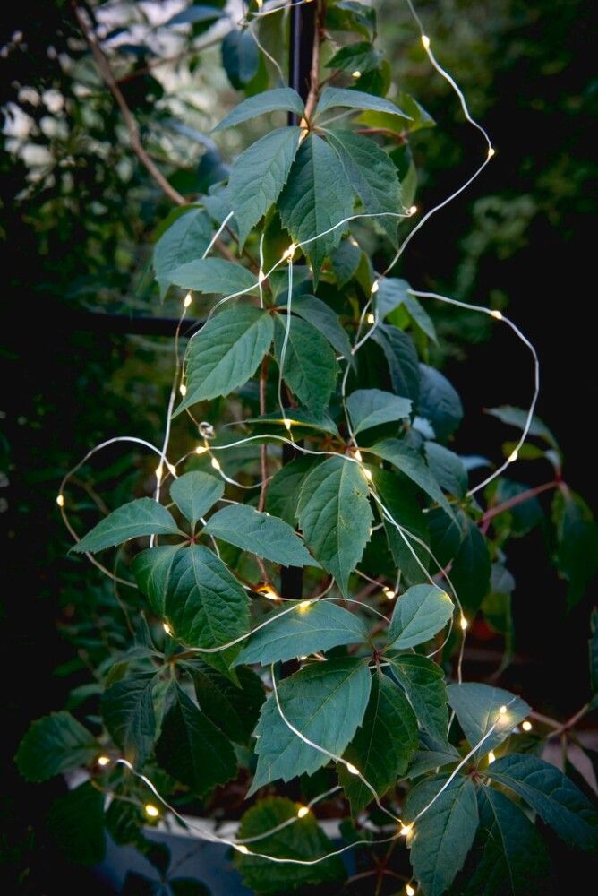 Päikesespatareiga Airam LED-valgussari Palma 100 osaline