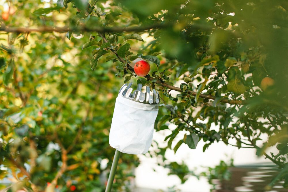 Puuviljakorjaja Marjukka teleskoopvarrega