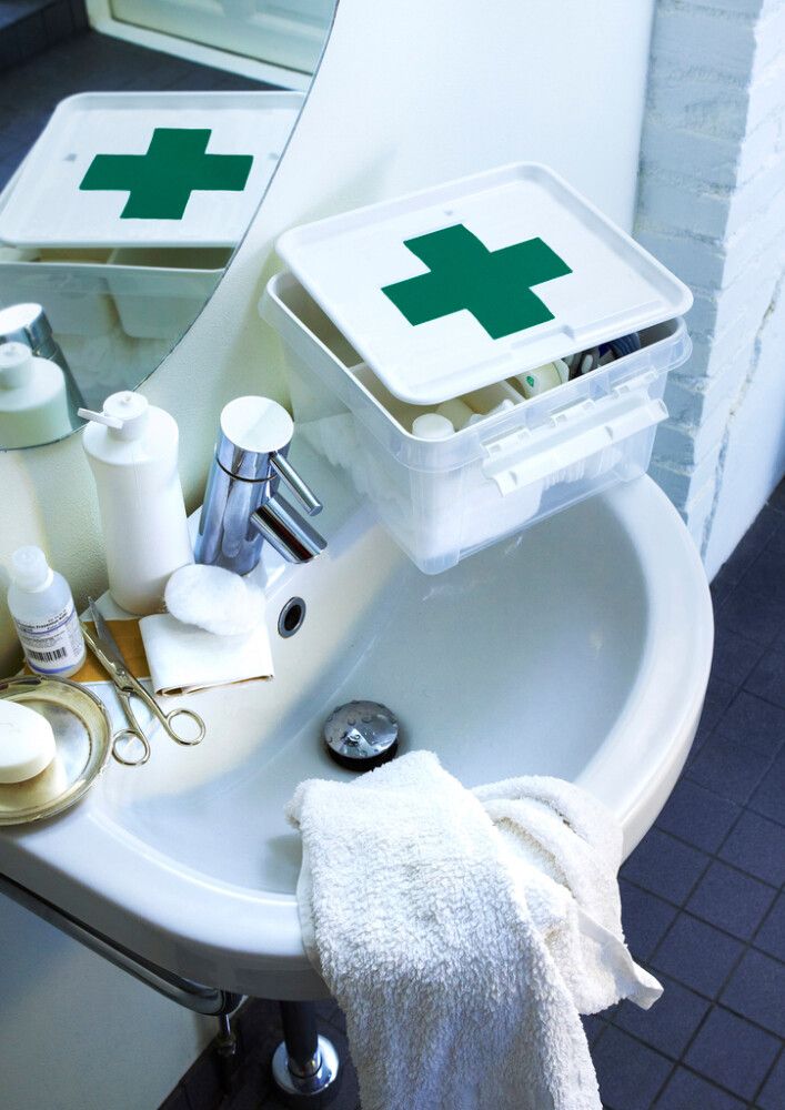 Esmaabikarp SmartStore Deco 7 l First Aid