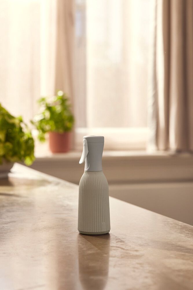 Pihustipudel Elho Vibes Mist 0,37 l, valge