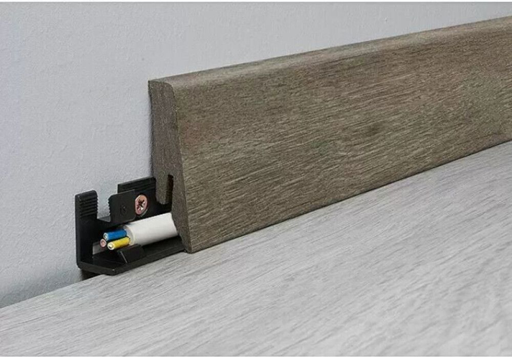 Põrandaliist Logoclic Aquaprotect tamm Tyri 18 x 58 x 2600 mm