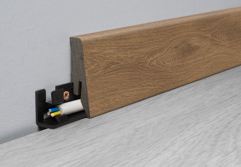 Põrandaliist Logoclic K58C Element Flex Tamm Delania 18 x 58 x 2600 mm