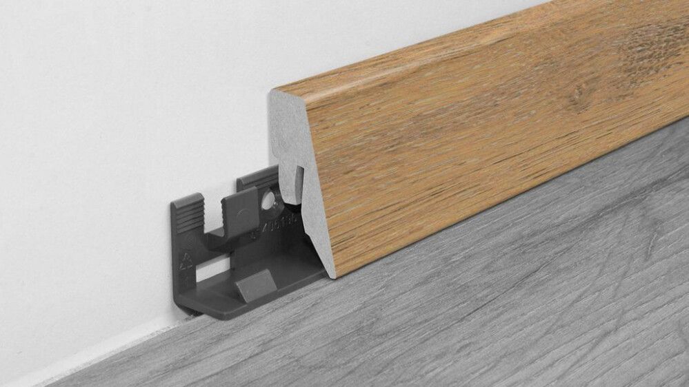 Põrandaliist Logoclic K40 C tamm Tegen MDF 19 x 40 x 2600 mm